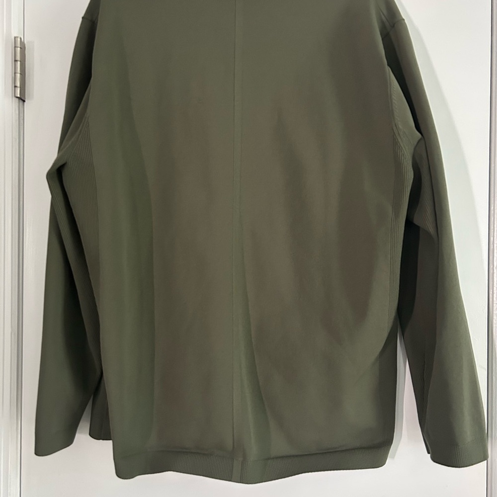 lululemon athletica Forest Green Men's Polo - Picture 2 of 5